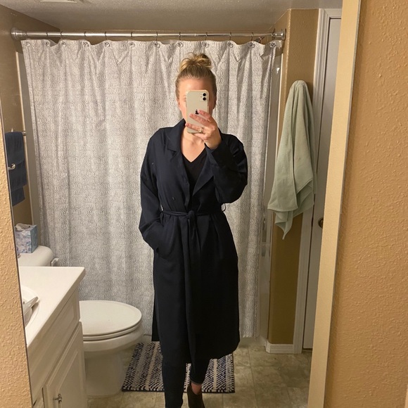 Lost April Duster Trench - Picture 2 of 4